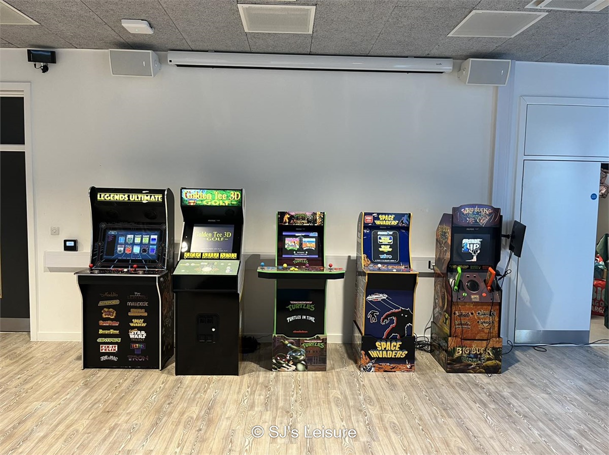 XL Retro Arcade Game Package - Inflatable & Fun Product Hire in ...