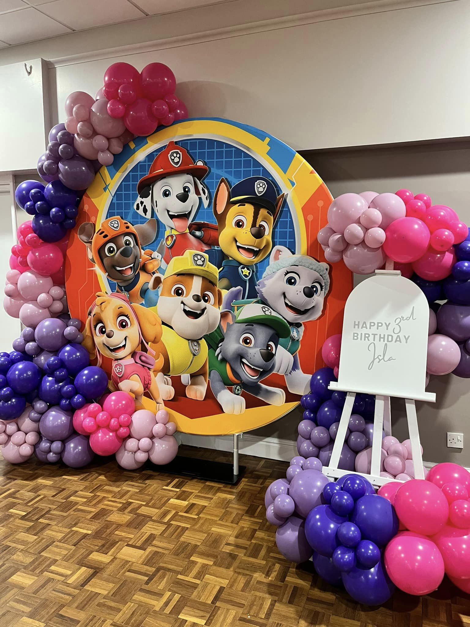 Paw Patrol balloon display