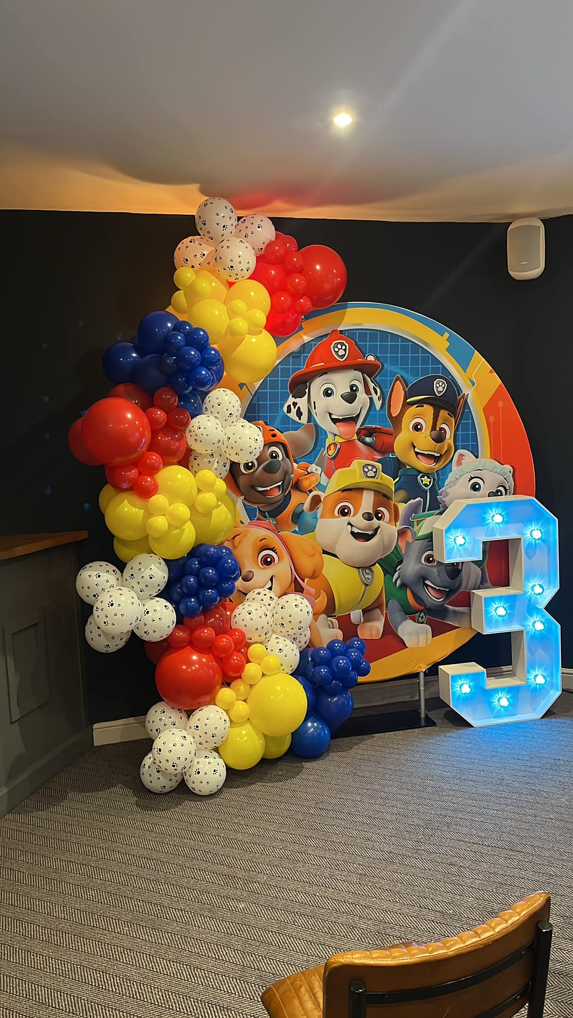 Paw Patrol balloon display